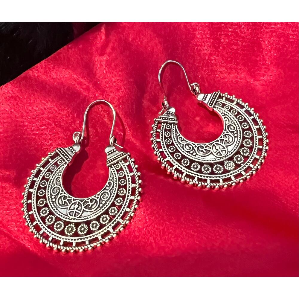 New Silvertone Filigree Boho 1.75 inch‎ Dangling Pierced Earrings
